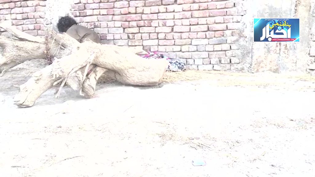 ذهني توازن وڃائي ويٺل نوجوان